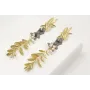 Pendiente pernops hojas con flores esmaltadas gris