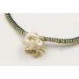 Pulsera hilo con nudo serpiente mitad verde mitad 