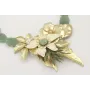 Collar piedras verdes con centro de flores y hojas