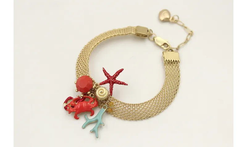 Pulsera cadena tira plana dorada mate con cangrejo