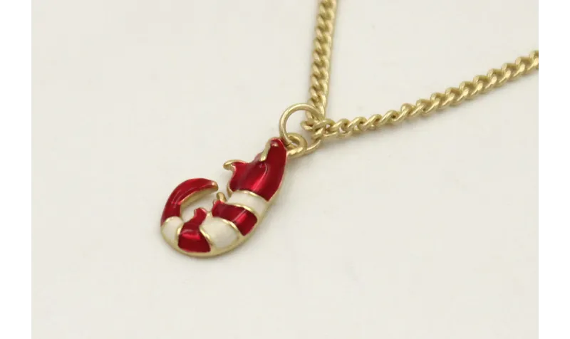 Solitario cadena plana dorada mate con colgante ga