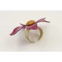 Anillo disco plano con flor esmaltada cardenal y b