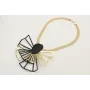 Collar cadena tira dorada mate con láminas abanico