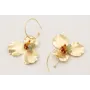 Pendientes aro bolita dorado mate con colgante flo