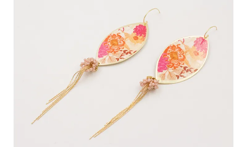 Pendientes gancho sencillo colgante ovalo flores r