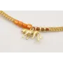 Pulsera hilo metalido dorado palido con nudo macra