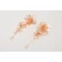 Pendientes gancho dorado con flores metalicas colo