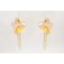 Pendientes perno listón dorado mate con flores gra