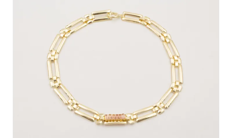 Collar cadena eslabones rectangular dorado con cad