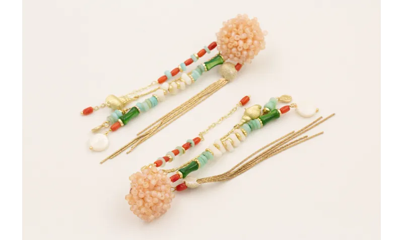 Pendientes perno abalorio engarzado color arena, f