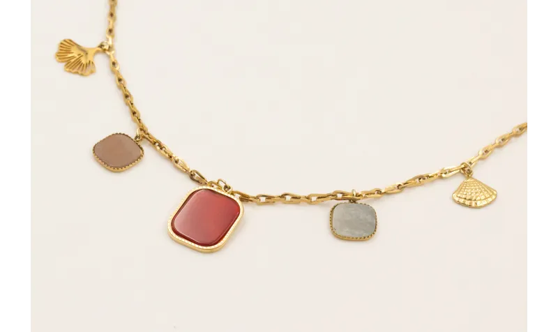 Collar de acero inoxadable con cadena y colgantes 