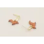 Pendientes perno ovalado dorado con colgante perro