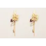 Pendientes perno daga con  flor dorada mate,burruñ
