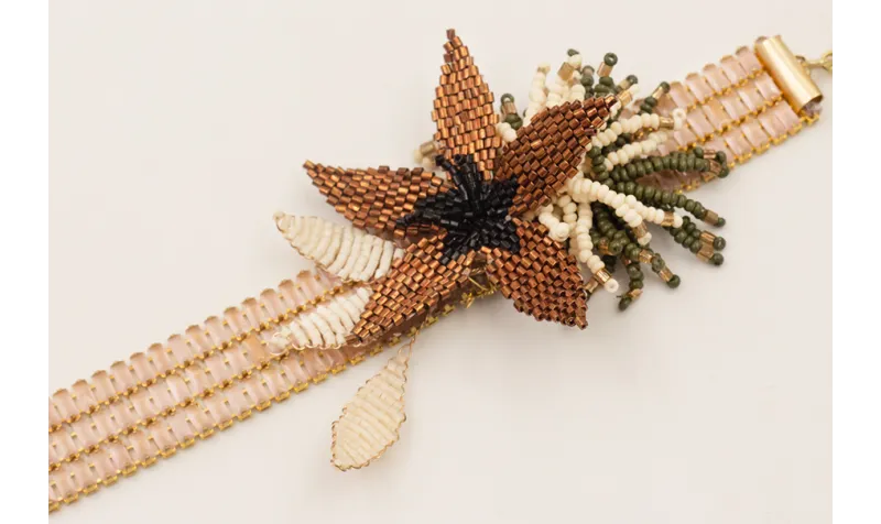 Pulsera cadena de strass rectangular rosa con cent