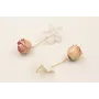 Pendientes perno flor nacar blanca listón dorado m