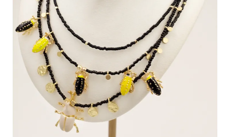 Collar 3 vueltas abalorios y miyukis negros con co