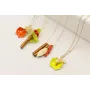 Collar cadena chapitas dorado mate con petalo esma
