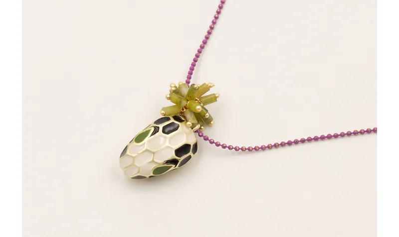 Collar cadena bolitas esmalte cardenal con cabeza 