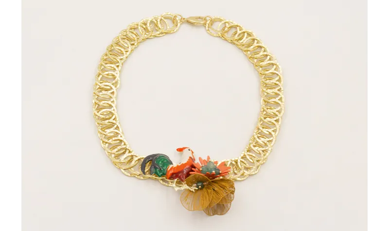 Collar completo aros dorado mate con gallina esmal