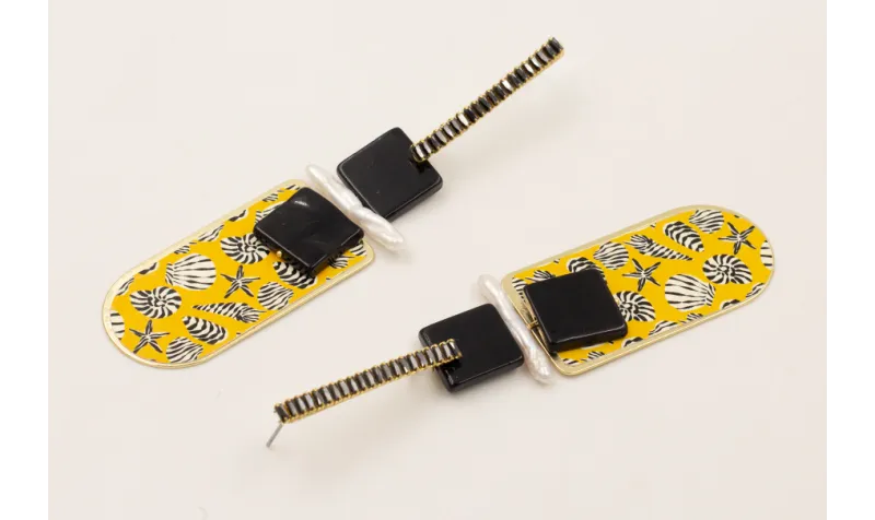 Pendientes perno forrado cadena strass negro, colg