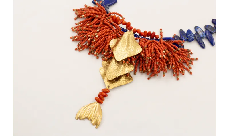 Collar gostas lapislazuli con flecos abalorio nara