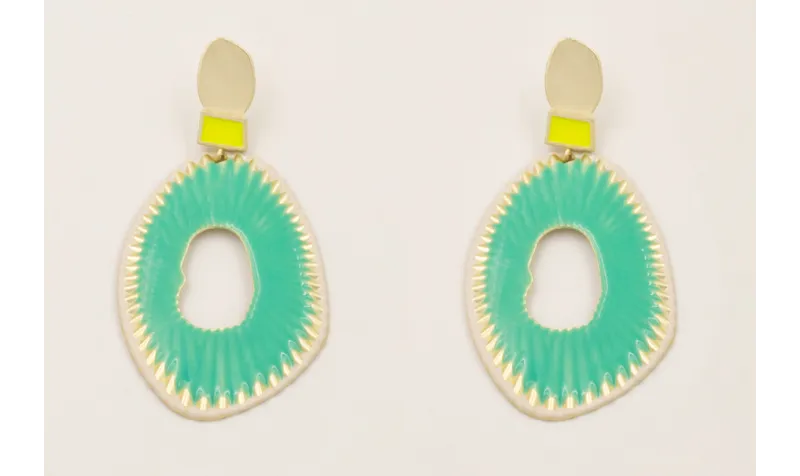 Pendientes perno cuadrado esmlate lima con colgant