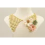 Collar completo pajarita dorado mate con flores na
