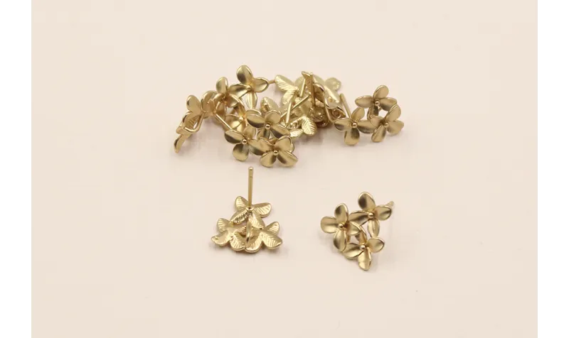 Perno trio flores 15*15m Oro Mate