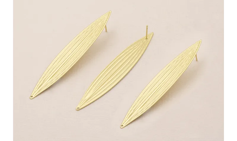 Pendiente Hoja Alargada 75*14mm Dorado Mate / Base Pendientes 