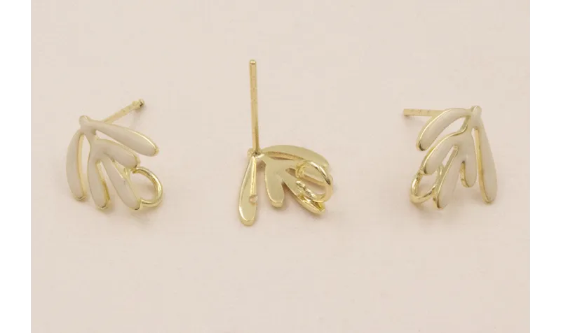 Perno 12-10 Hojas esmaltadas crema / Base Pendientes 