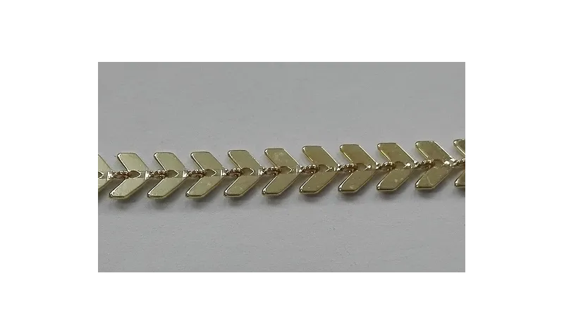 Cadena pétalos dorados / Cadenas de Latón / Zamak