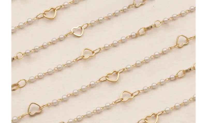 Cadena Perlas 1mm y corazon de 5*4mm Dorado Mate / Cadenas de Latón / Zamak