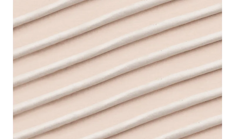 CUERO BLANCO-2mm / Hilos y Cordones, Cuero y piel