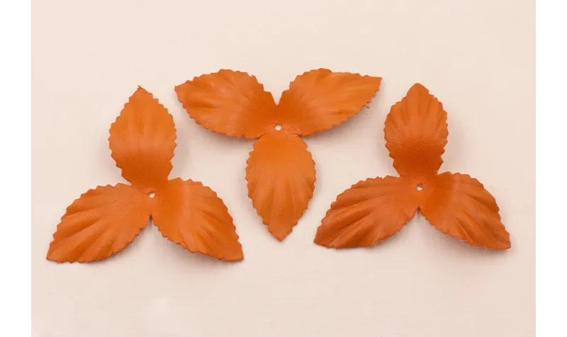 Flor pétalos relieve 60mm diam. Naranja / Hilos y Cordones, Cuero y piel