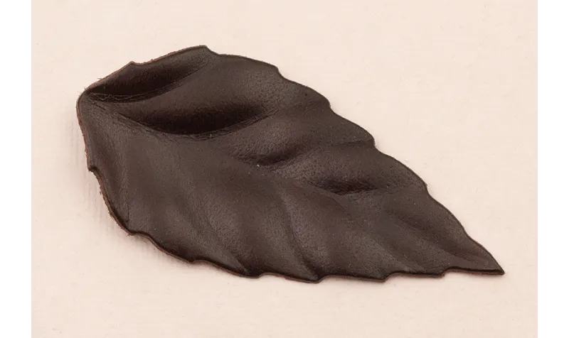 Flor pétalos relieve 60mm diam. Negro / Hilos y Cordones, Cuero y piel